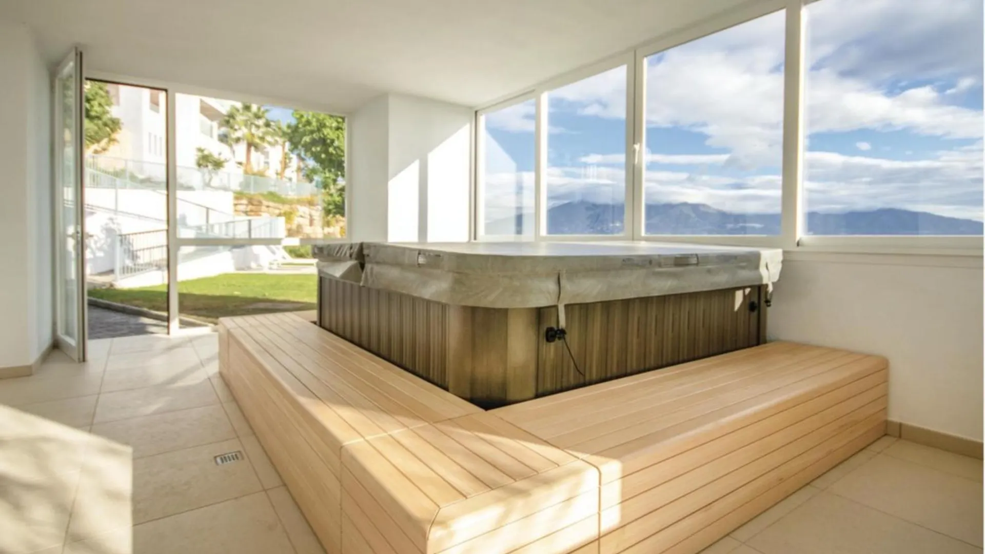 Chic Mijas Retreat With Pool & Terrace - Rdr465 Διαμέρισμα